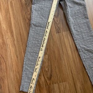 Zara Women’s Plaid Pant/Legging Size XS